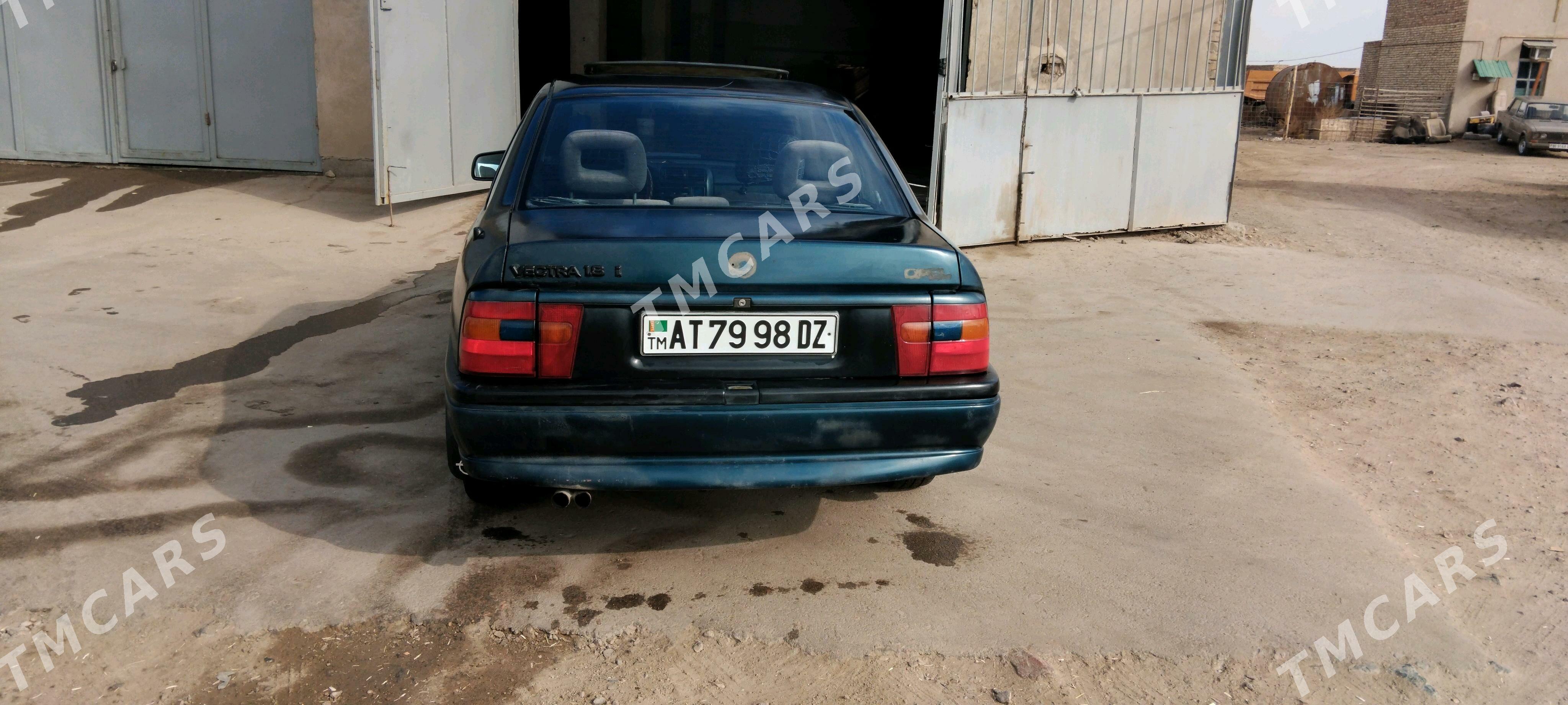 Opel Vectra 1995 - 33 000 TMT - Губадаг - img 2