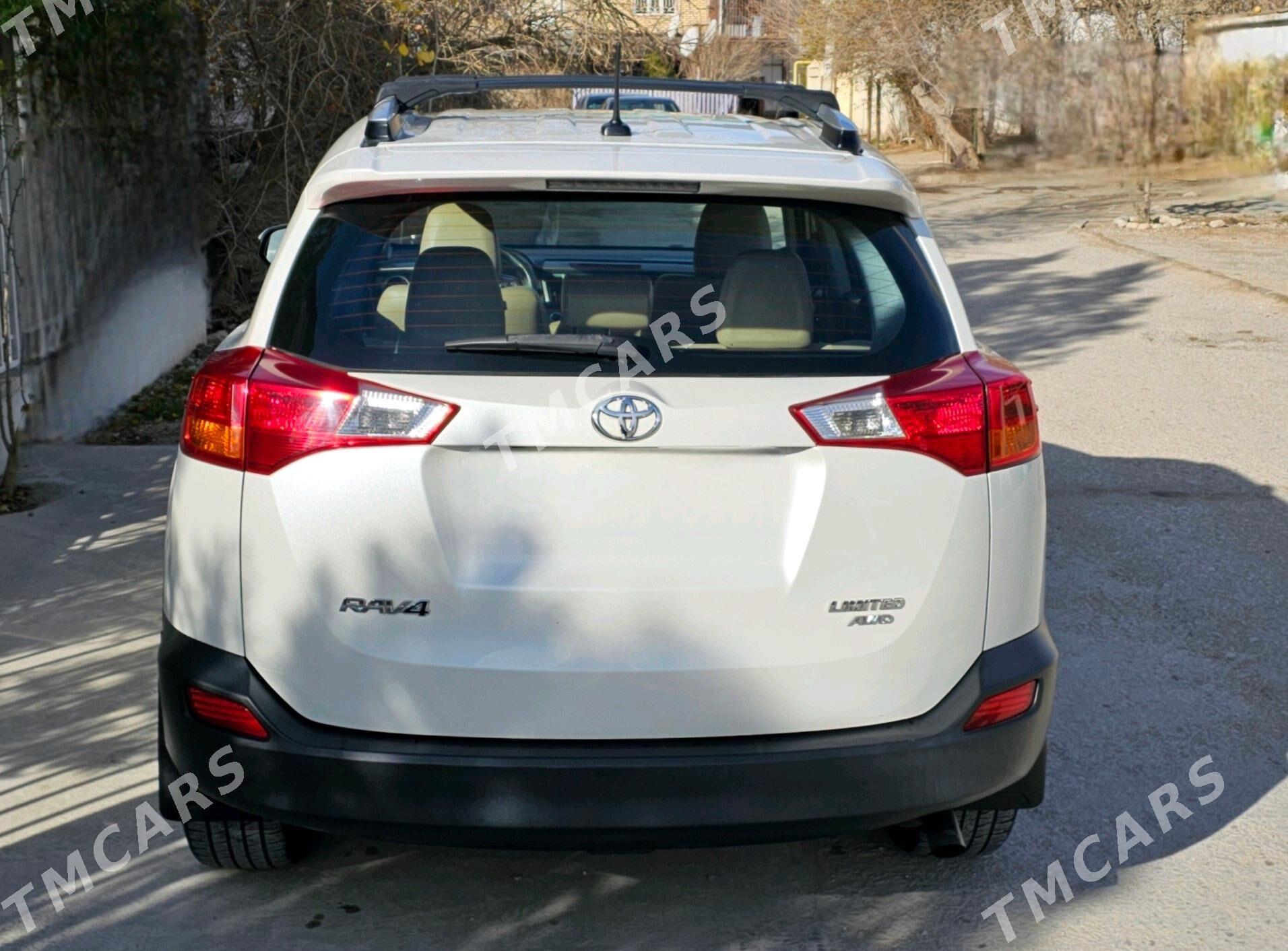 Toyota RAV4 2015 - 290 000 TMT - Балканабат - img 4