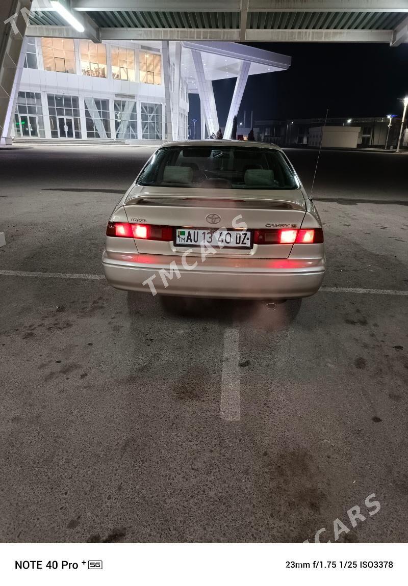 Toyota Camry 1998 - 100 000 TMT - Daşoguz - img 3