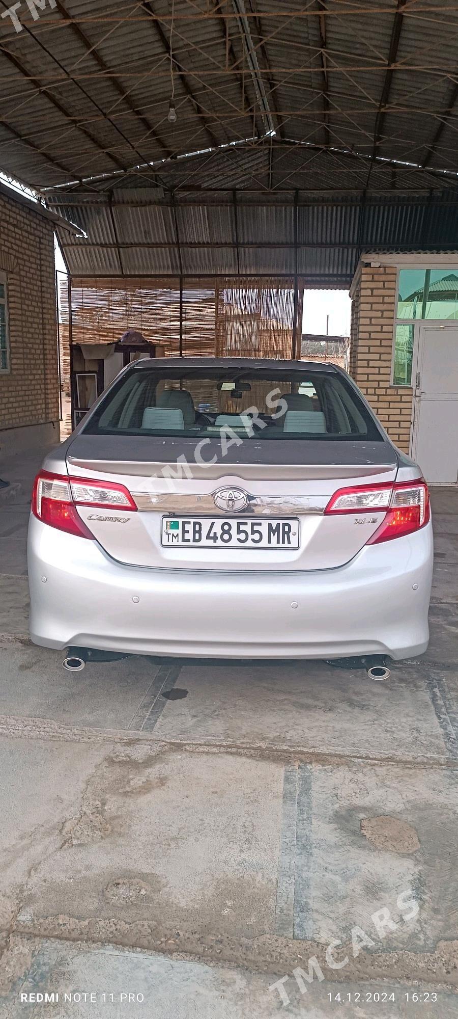 Toyota Camry 2012 - 170 000 TMT - Векильбазар - img 2