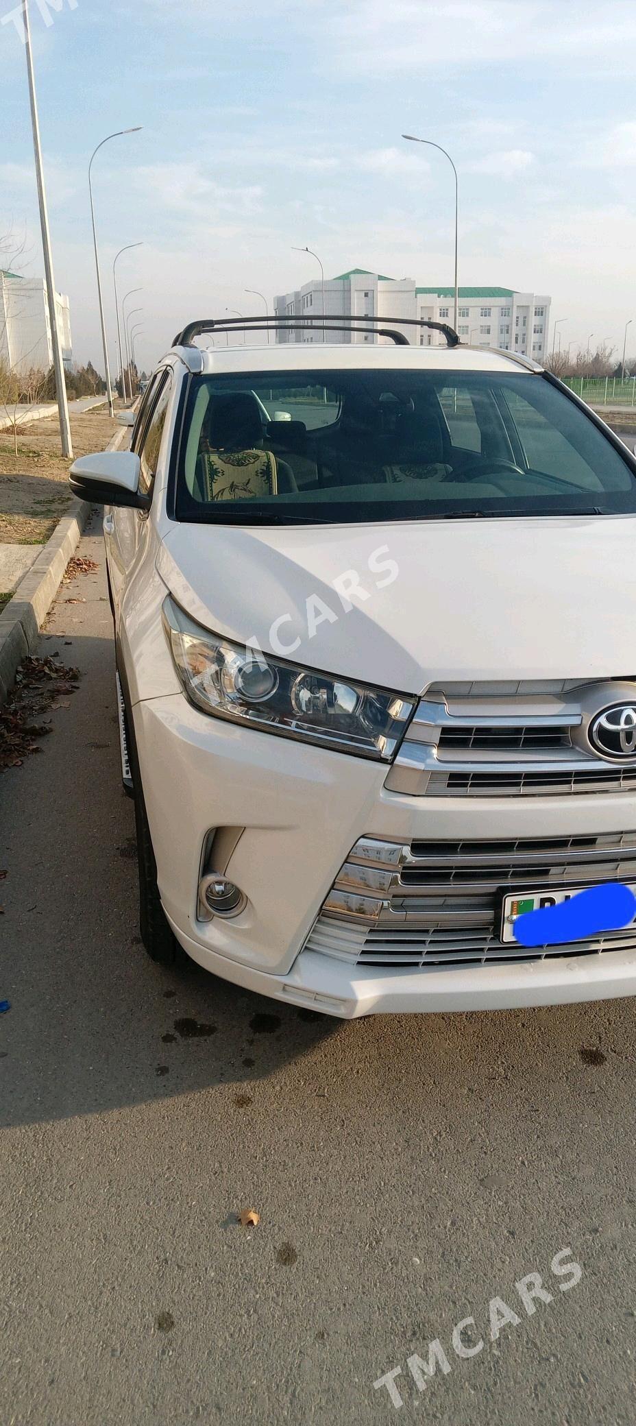 Toyota Highlander 2019 - 395 000 TMT - Aşgabat - img 3