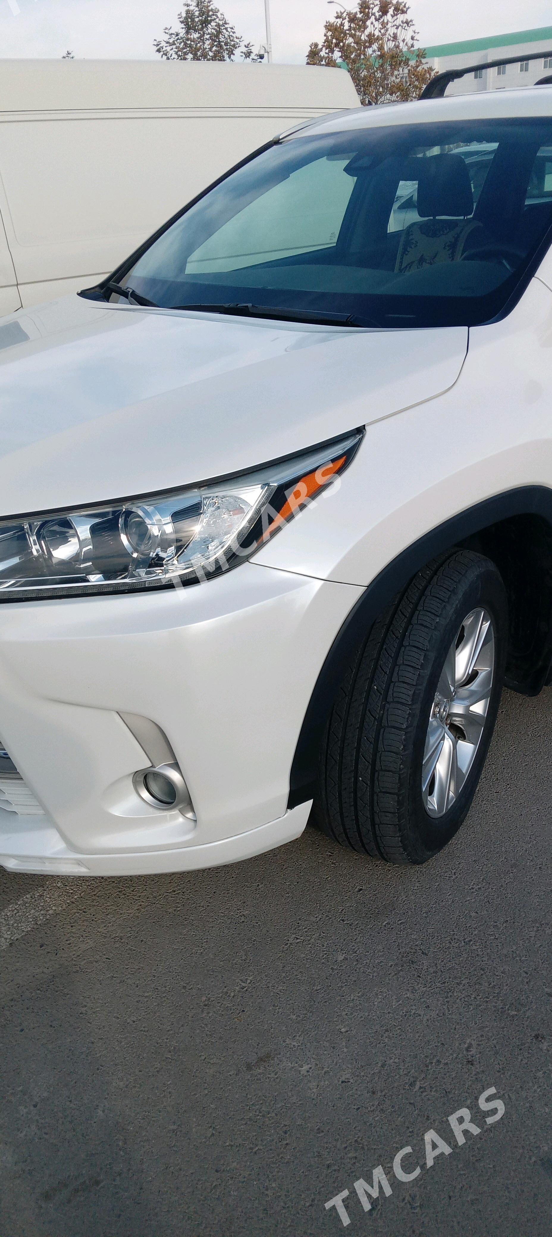 Toyota Highlander 2019 - 395 000 TMT - Aşgabat - img 4