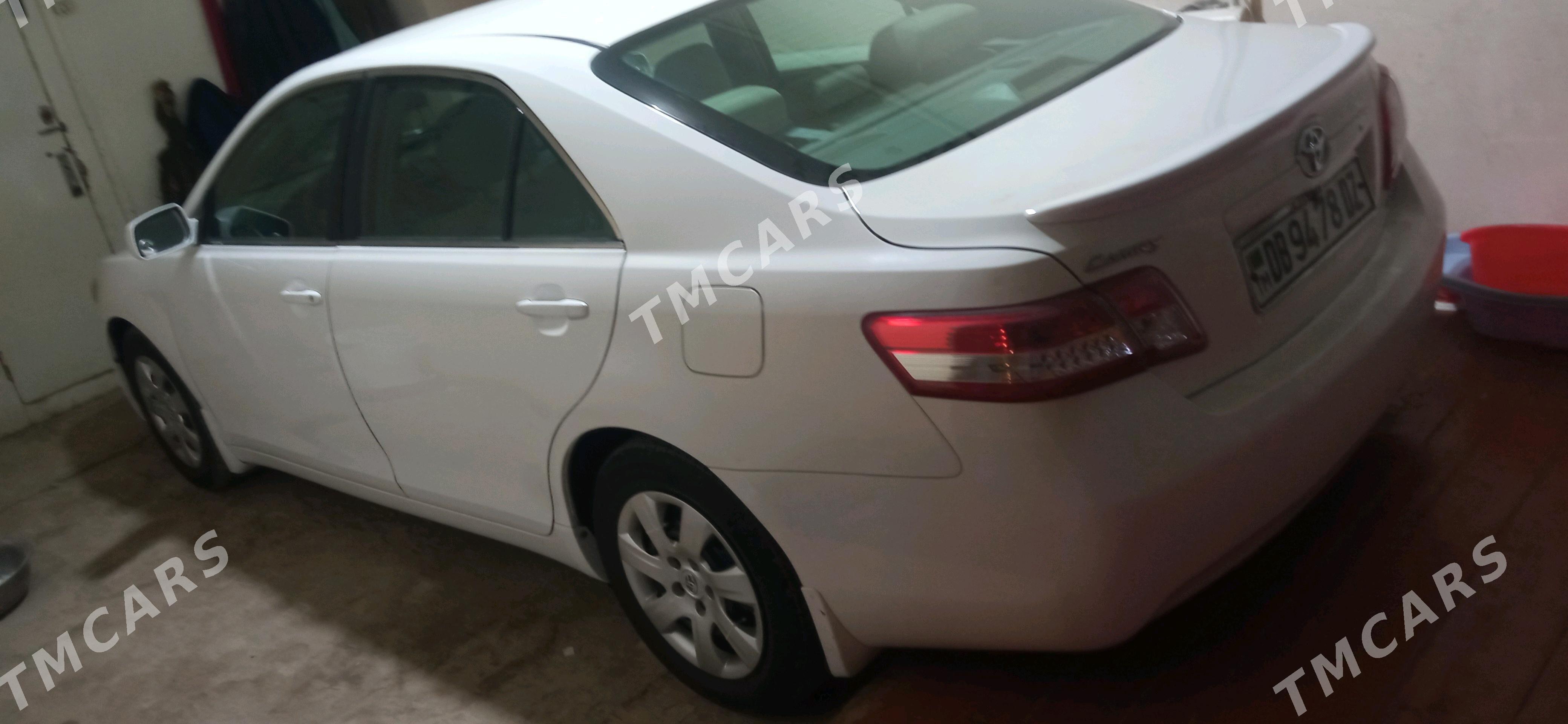 Toyota Camry 2011 - 180 000 TMT - Дашогуз - img 3