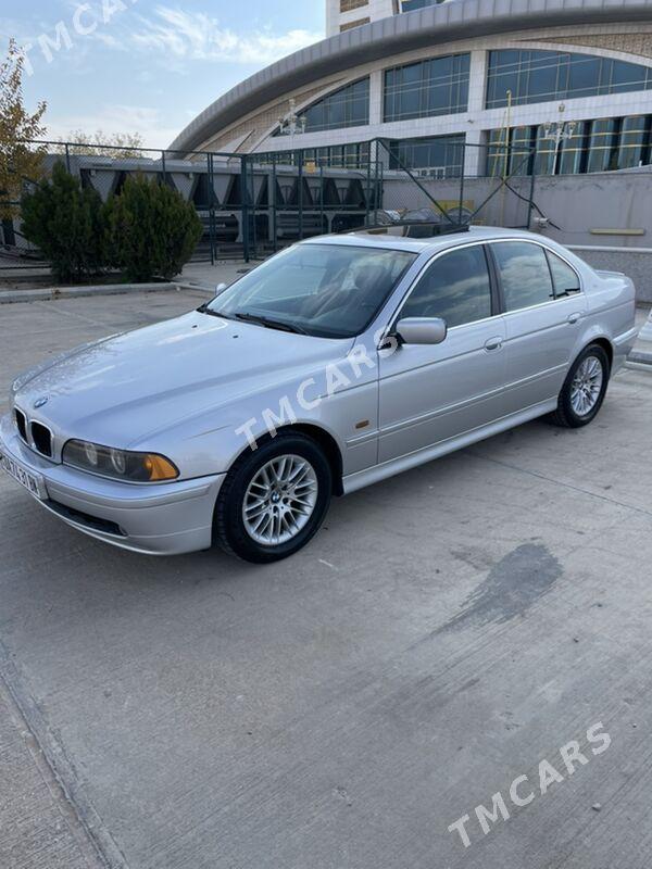 BMW E39 2002 - 120 000 TMT - Балканабат - img 2