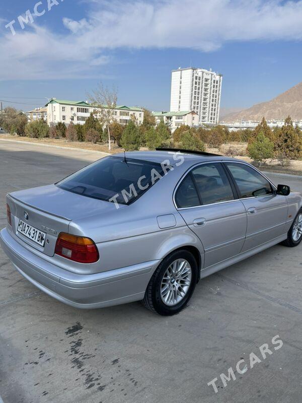 BMW E39 2002 - 120 000 TMT - Балканабат - img 6