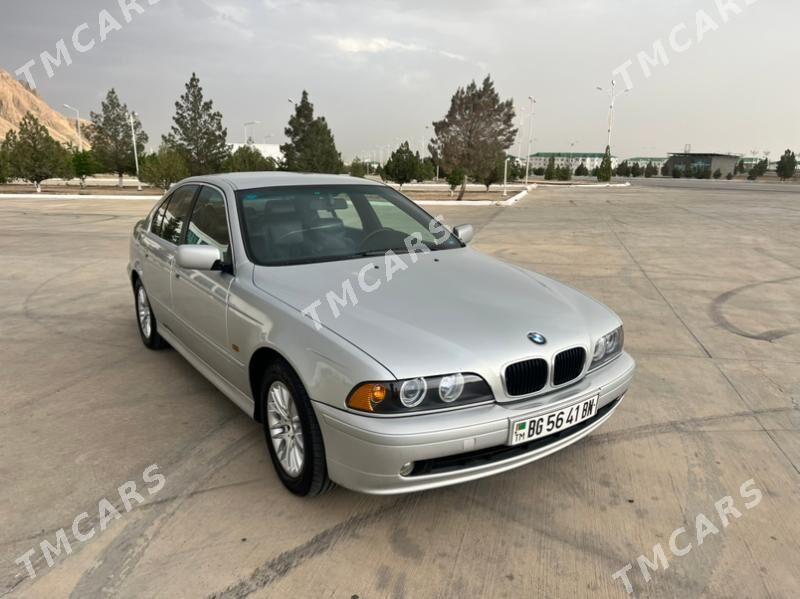 BMW E39 2001 - 138 000 TMT - Балканабат - img 2