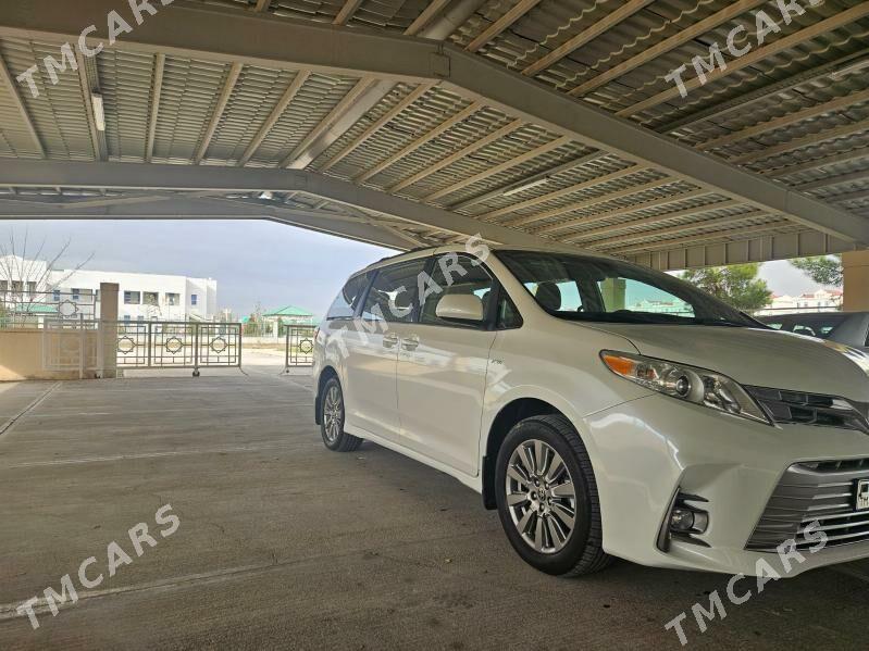 Toyota Sienna 2020 - 355 000 TMT - Aşgabat - img 2