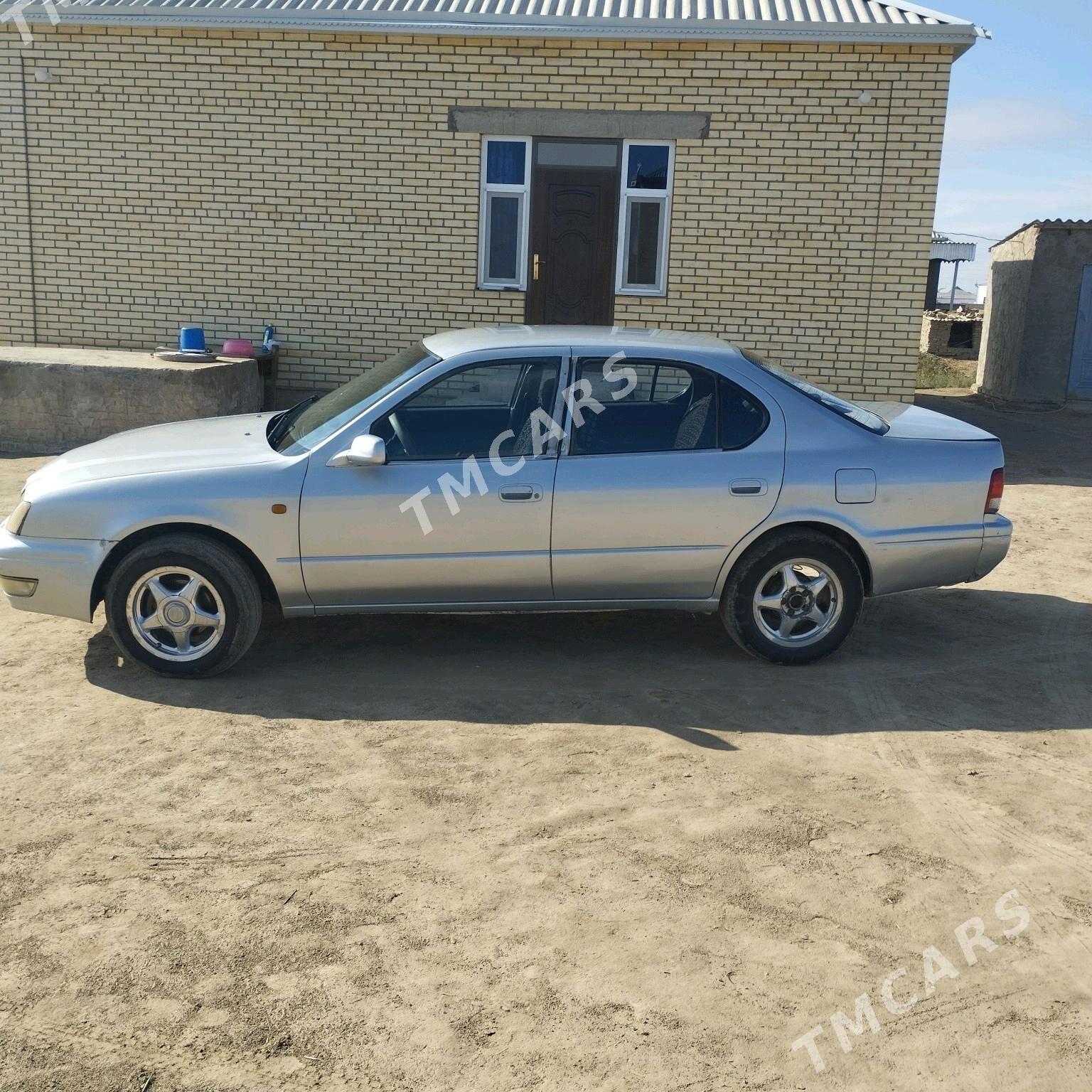 Toyota Camry 1995 - 34 000 TMT - Каракумский этрап - img 7