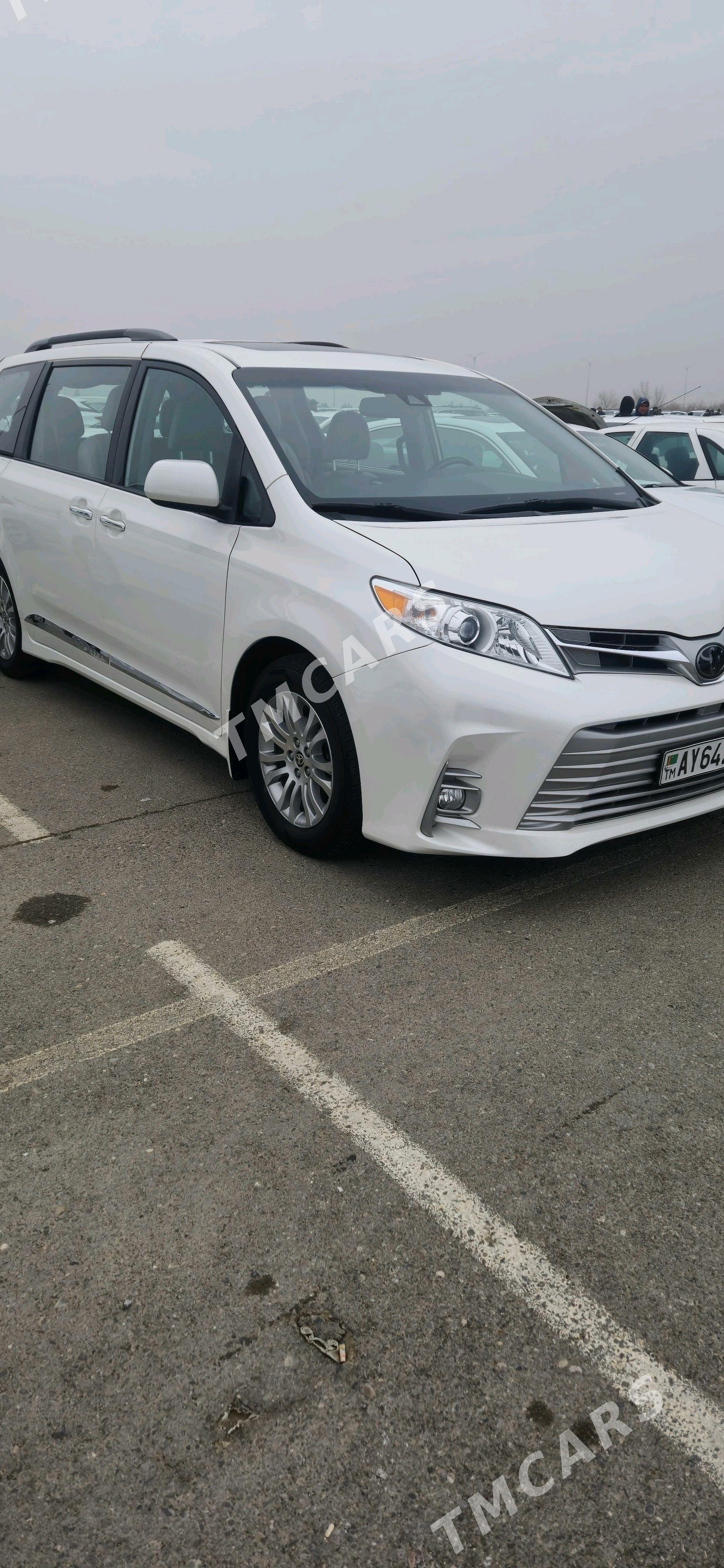 Toyota Sienna 2020 - 425 000 TMT - Ашхабад - img 3