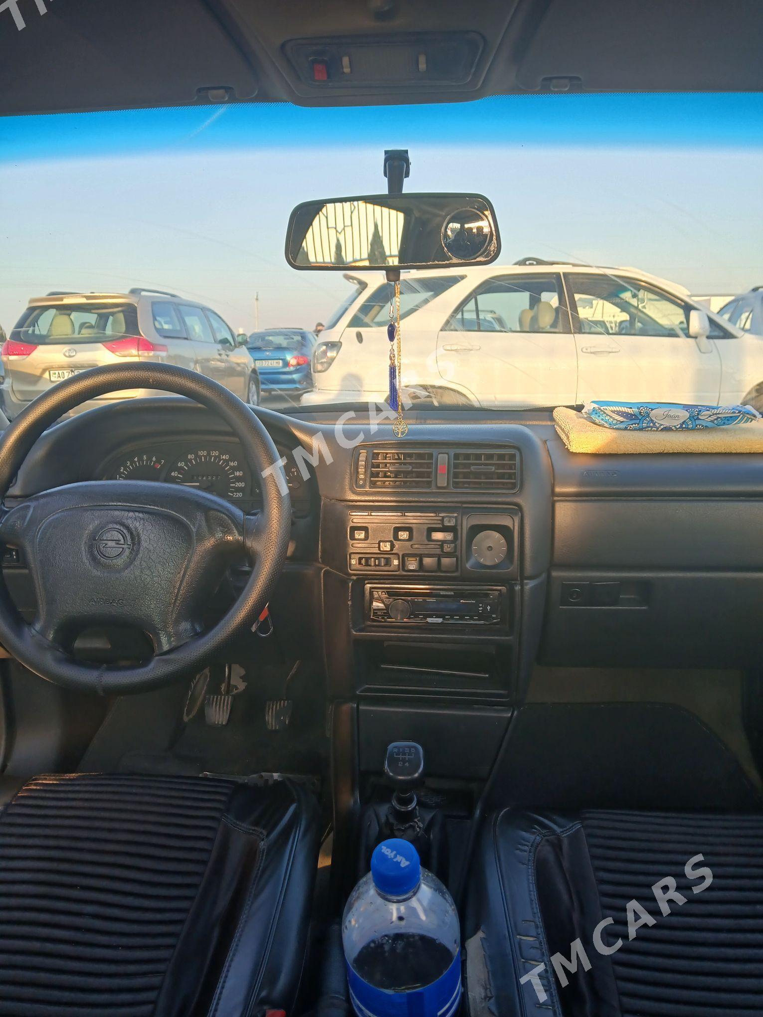 Opel Vectra 1995 - 45 000 TMT - Мары - img 1