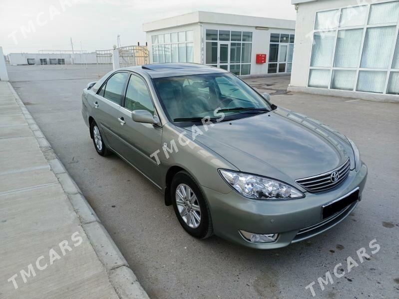 Toyota Camry 2005 - 240 000 TMT - Керки - img 2