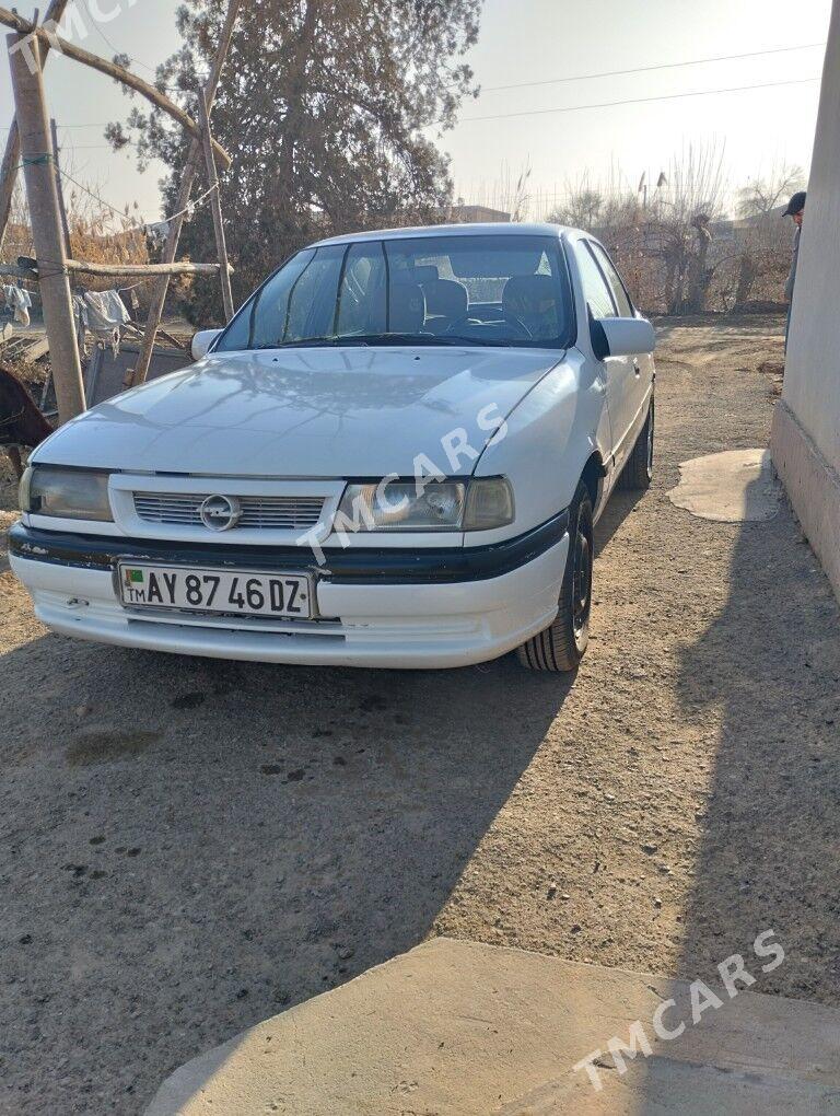 Opel Vectra 1995 - 34 000 TMT - Гороглы (Тагта) - img 4