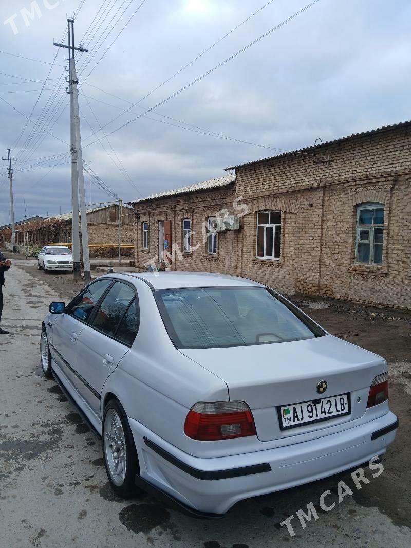 BMW 530 2003 - 145 000 TMT - Туркменабат - img 3