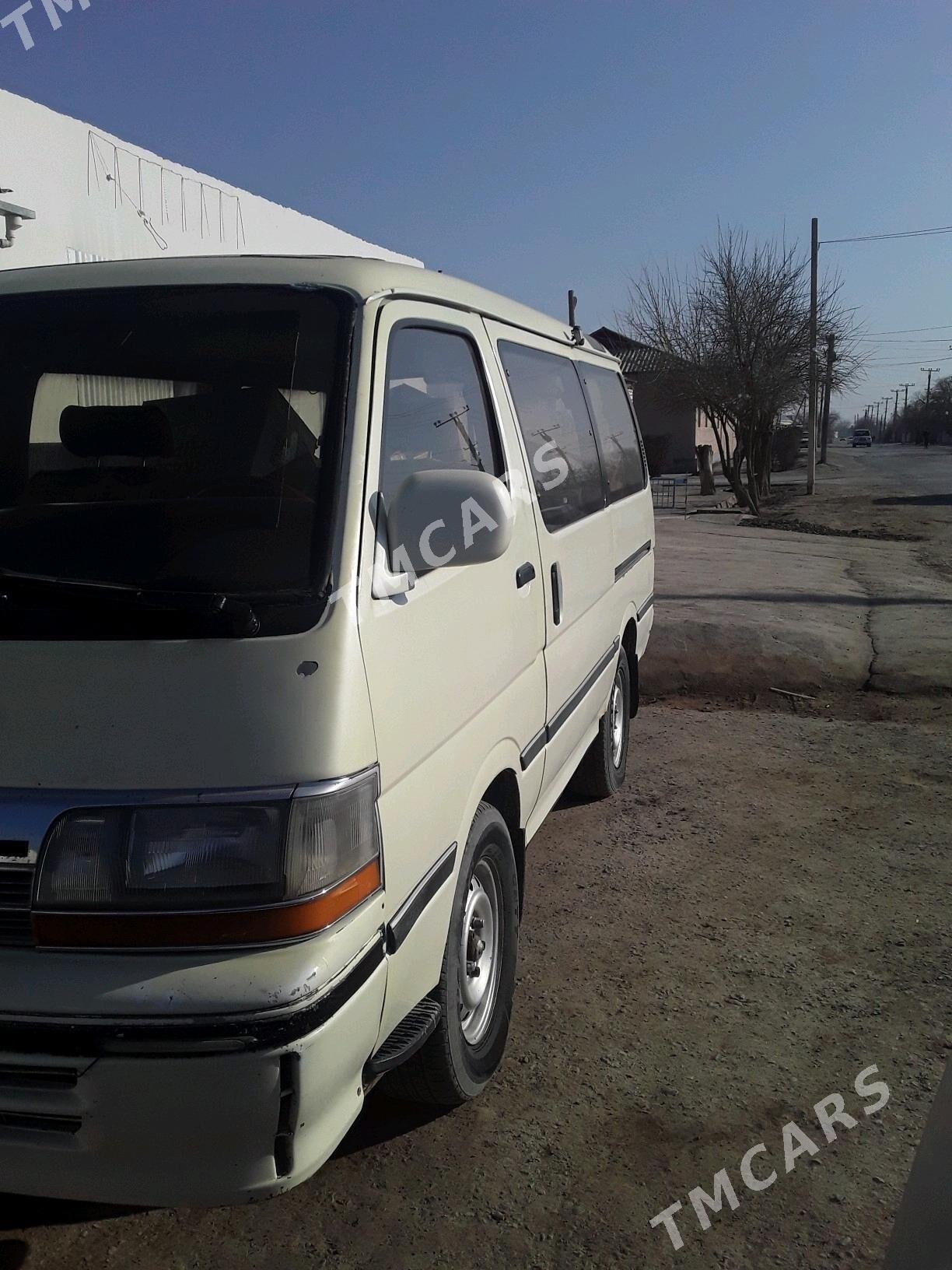 Toyota Hiace 1993 - 48 000 TMT - Tejen - img 4