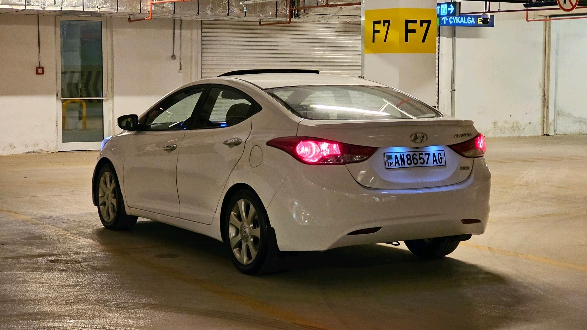 Hyundai Elantra 2012 - 135 000 TMT - Aşgabat - img 3