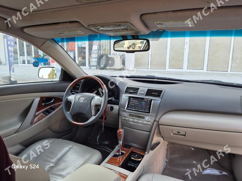 Toyota Camry 2010 - 240 000 TMT - Ашхабад - img 9