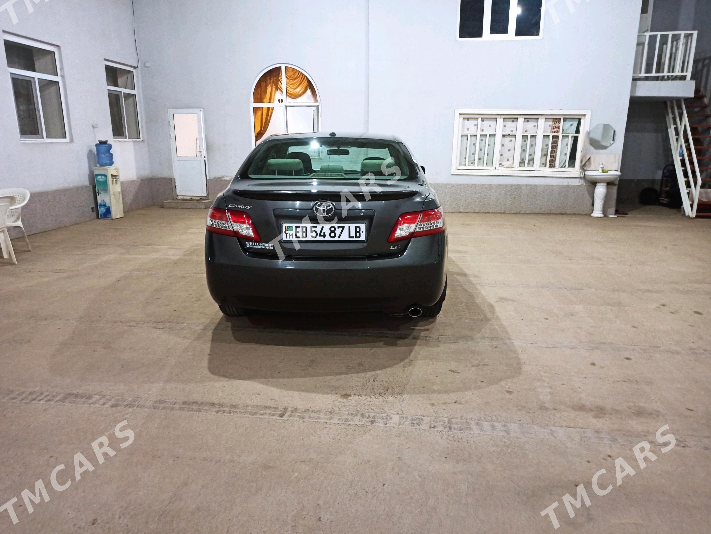 Toyota Camry 2010 - 160 000 TMT - Туркменабат - img 8