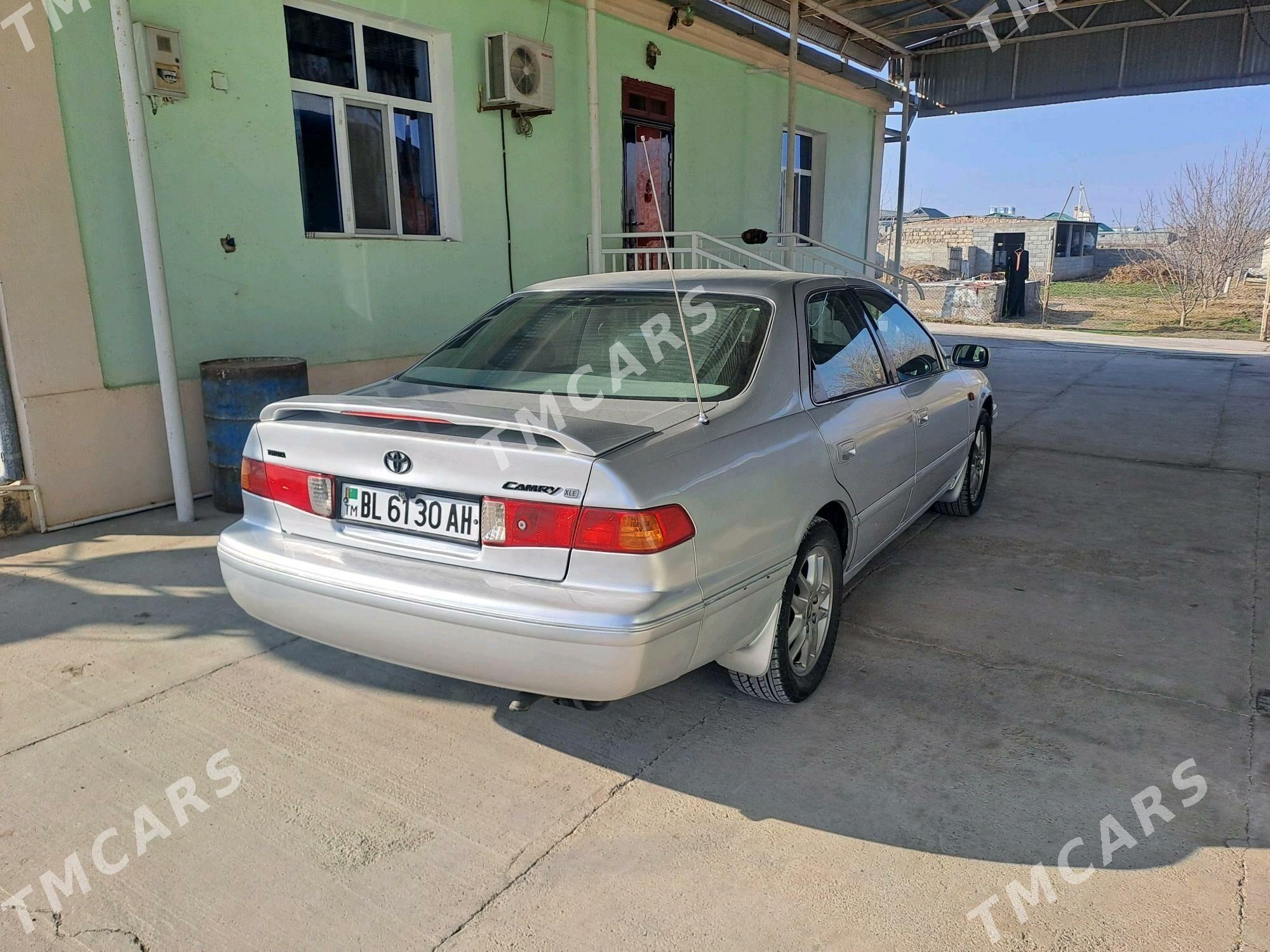 Toyota Camry 2001 - 150 000 TMT - Gökdepe - img 5