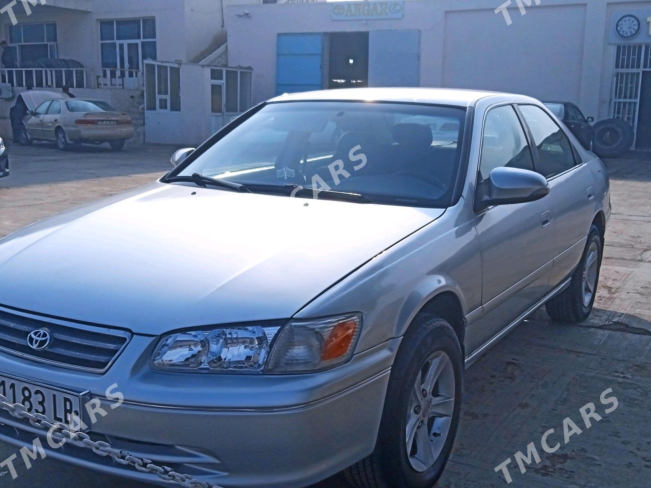 Toyota Camry 2001 - 126 000 TMT - Туркменабат - img 2