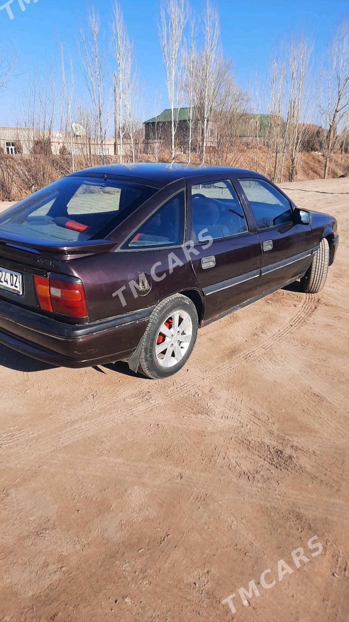 Opel Vectra 1993 - 27 000 TMT - Акдепе - img 4