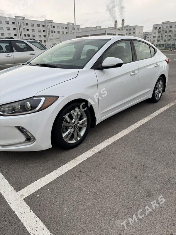 Hyundai Elantra 2018 - 193 000 TMT - Arkadag - img 3