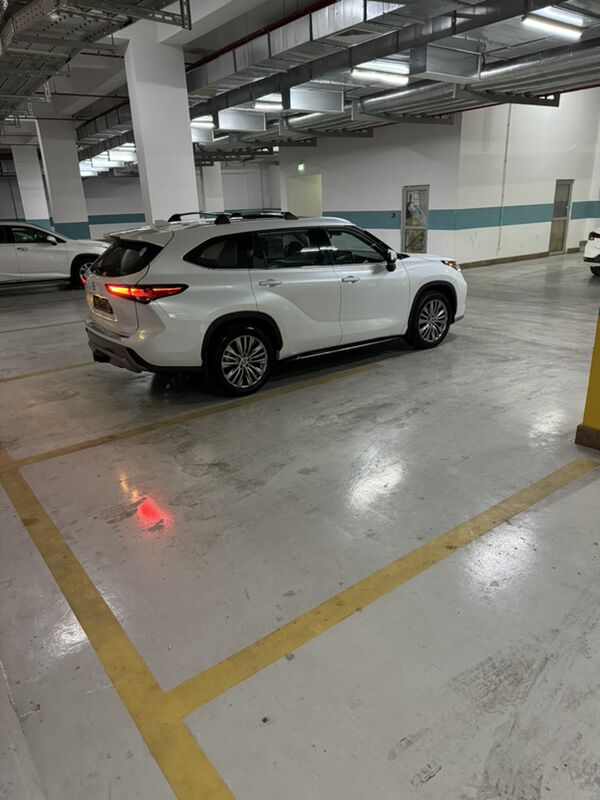 Toyota Highlander 2022 - 705 000 TMT - Aşgabat - img 6