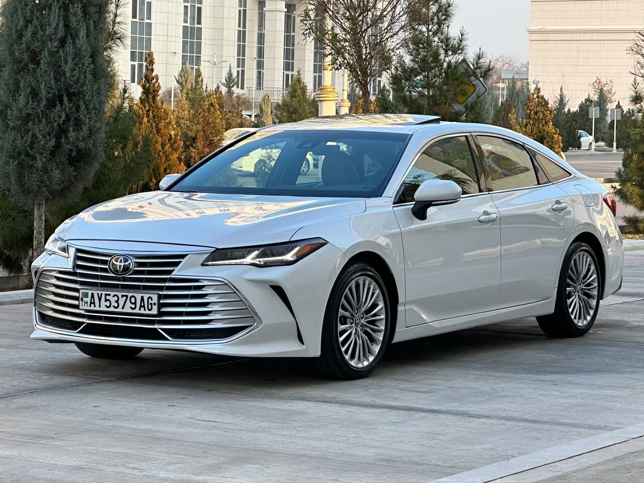 Toyota Avalon 2019 - 560 000 TMT - Aşgabat - img 2