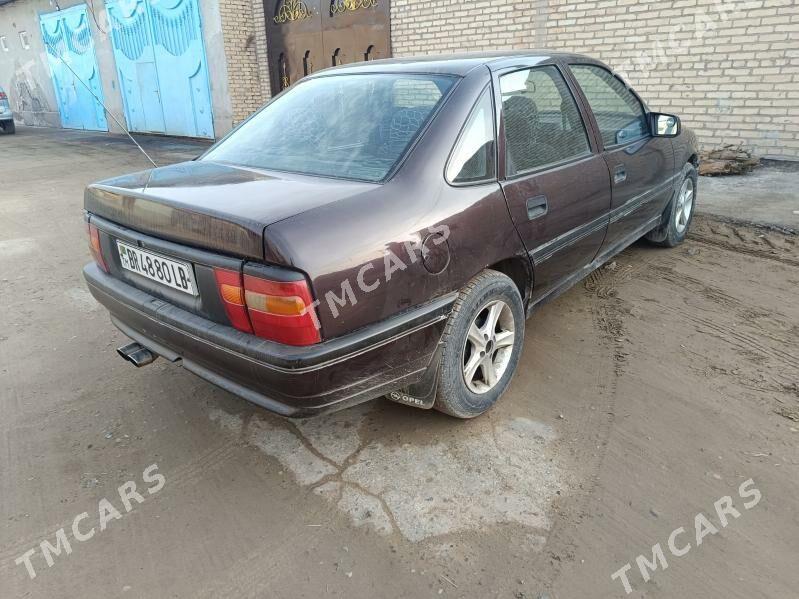 Opel Vectra 1992 - 32 000 TMT - Туркменабат - img 3