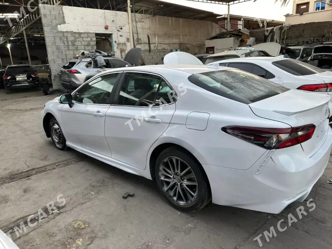 Toyota Camry 2022 - 210 000 TMT - Aşgabat - img 4