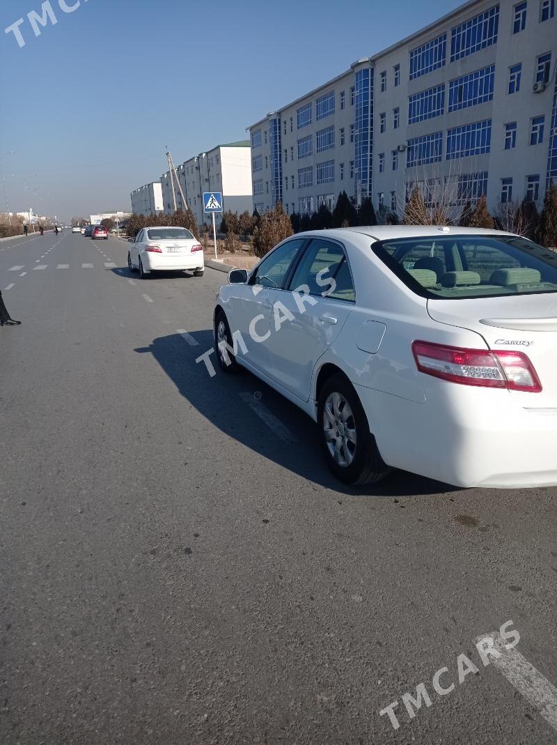 Toyota Camry 2011 - 170 000 TMT - Дашогуз - img 5