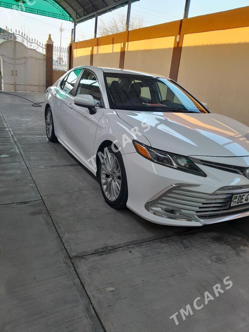 Toyota Camry 2019 - 330 000 TMT - Aşgabat - img 4