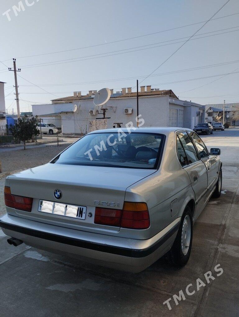 BMW 525 1990 - 42 000 TMT - Balkanabat - img 2