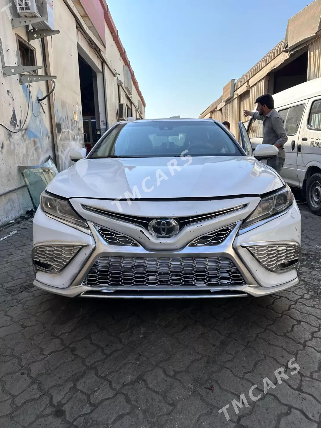 Toyota Camry 2020 - 240 000 TMT - Мары - img 4