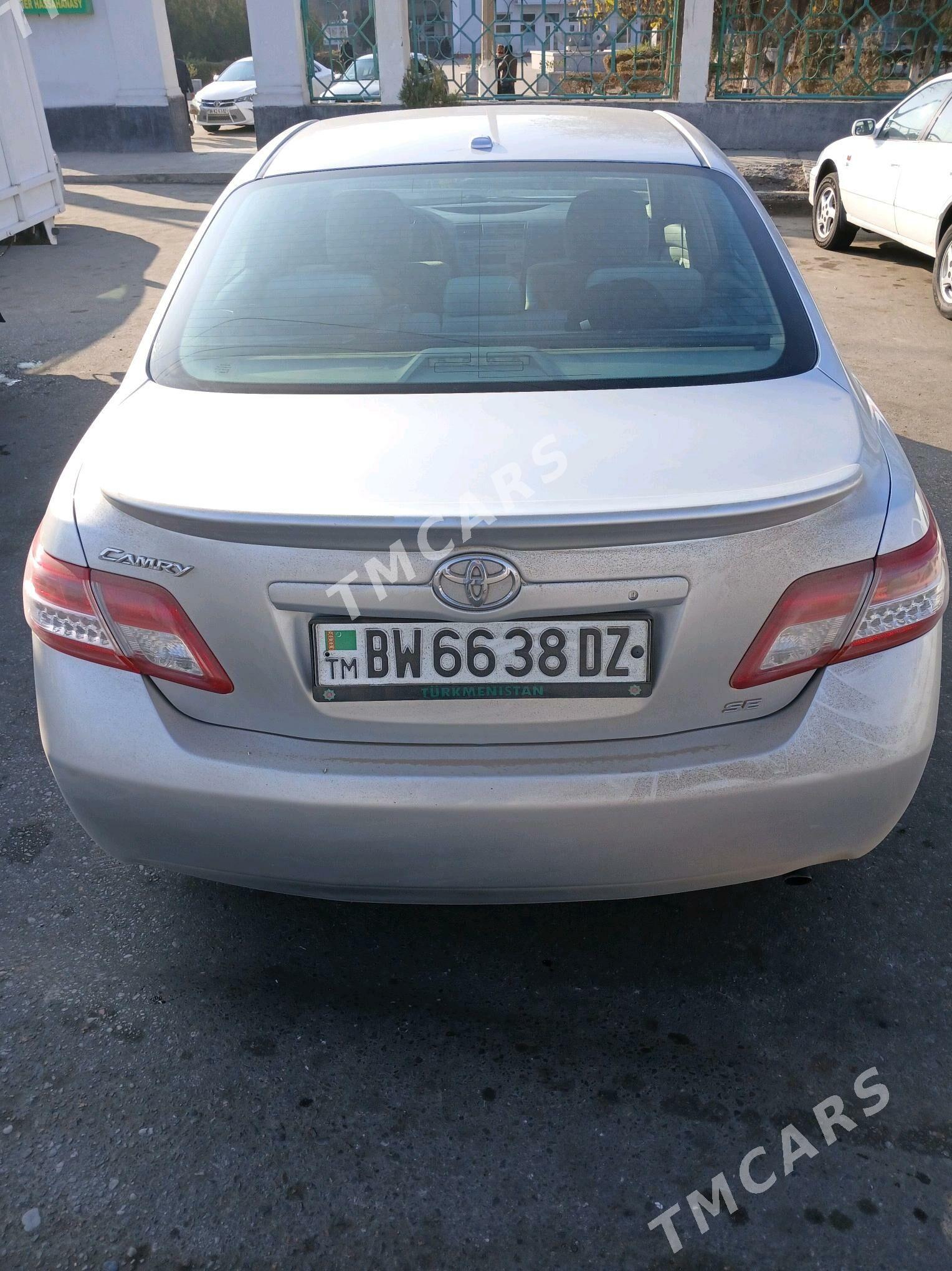 Toyota Camry 2011 - 180 000 TMT - Гурбансолтан Едже - img 2