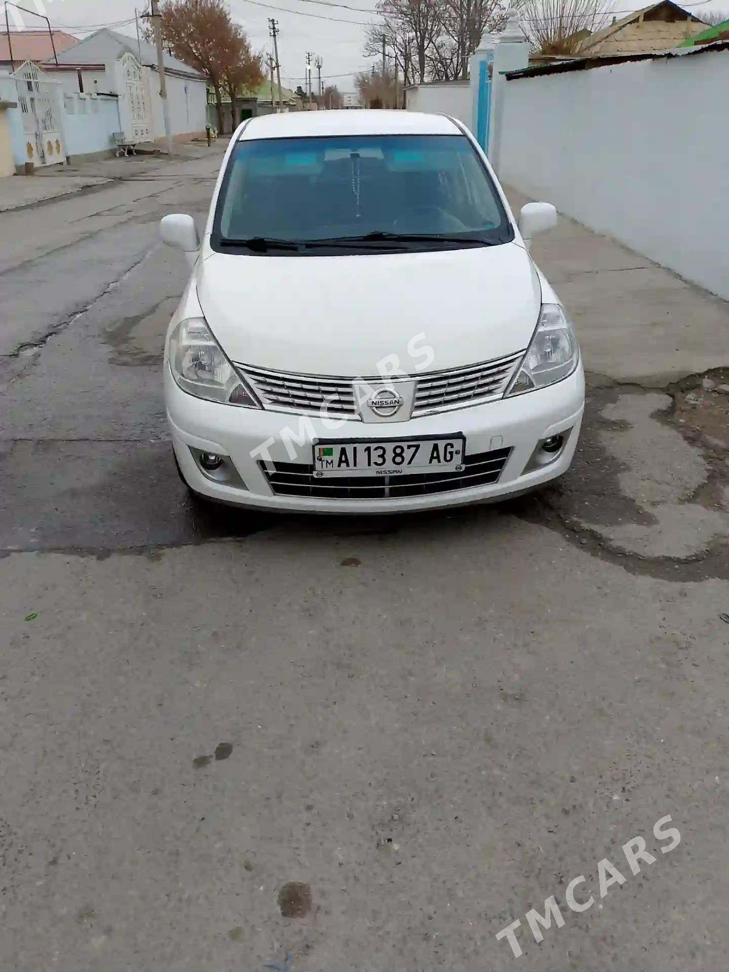 Nissan Versa 2009 - 119 000 TMT - Ашхабад - img 3