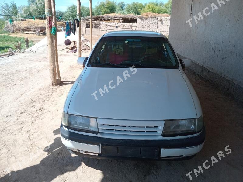 Opel Vectra 1990 - 30 000 TMT - Болдумсаз - img 2