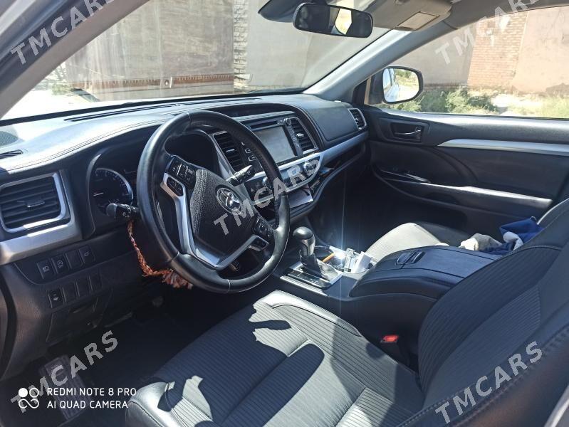 Toyota Highlander 2019 - 380 000 TMT - Halaç - img 2