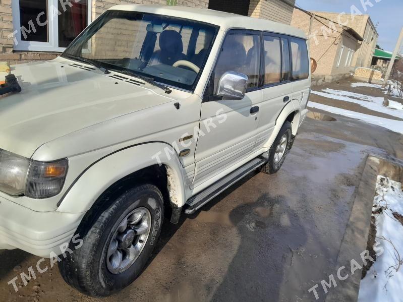 Mitsubishi Pajero 1993 - 65 000 TMT - Сакар - img 2