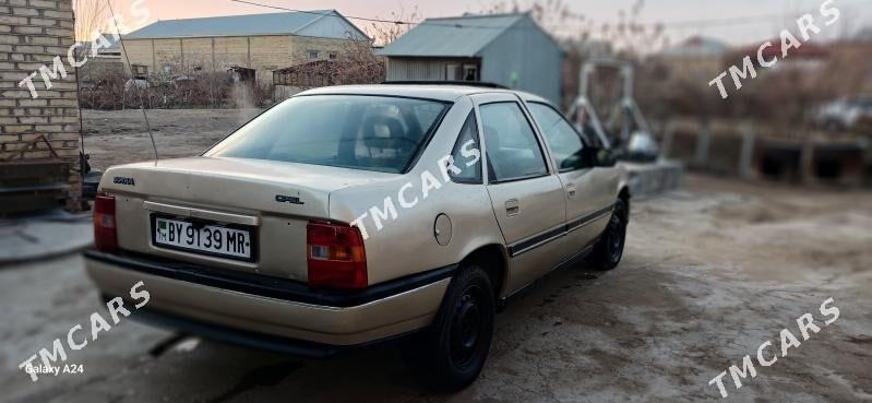 Opel Vectra 1990 - 15 000 TMT - Mary - img 2