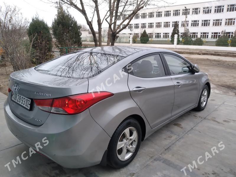 Hyundai Elantra 2012 - 128 000 TMT - Daşoguz - img 2