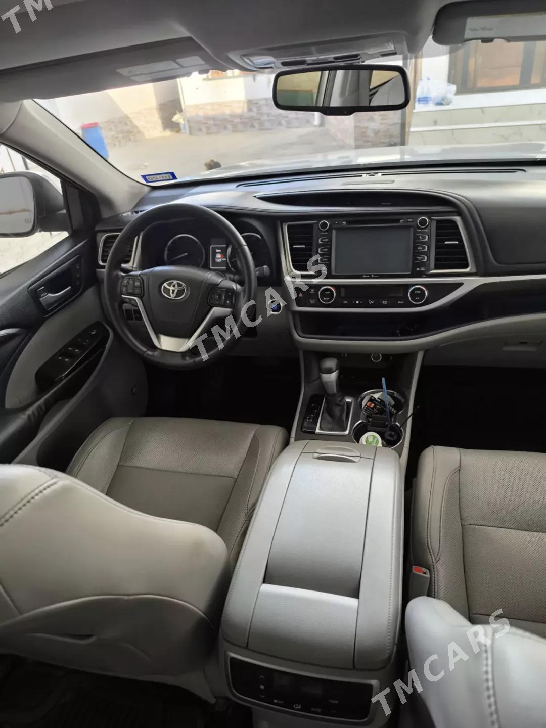 Toyota Highlander 2016 - 400 000 TMT - Туркменабат - img 6