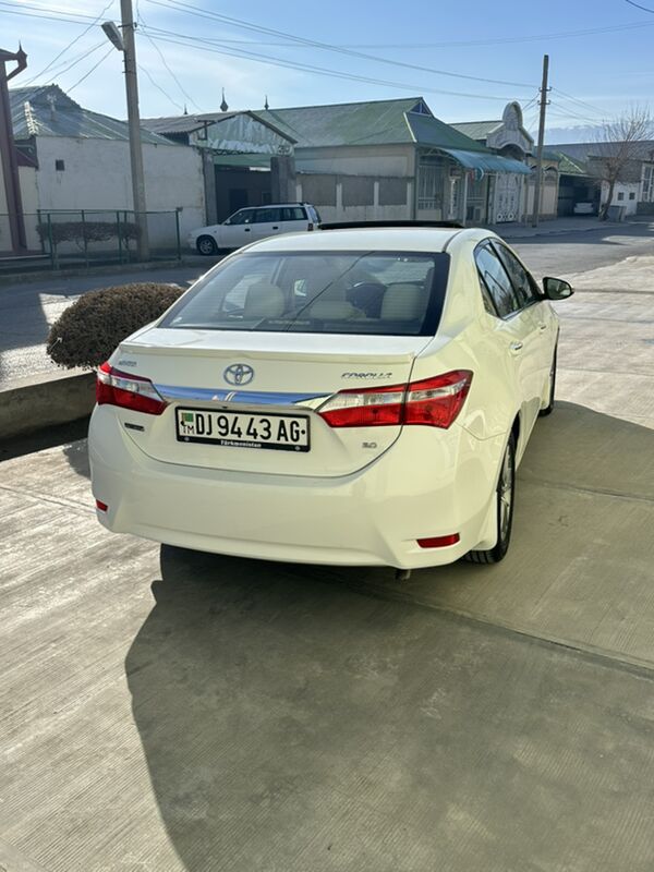 Toyota Corolla 2015 - 275 000 TMT - Aşgabat - img 7