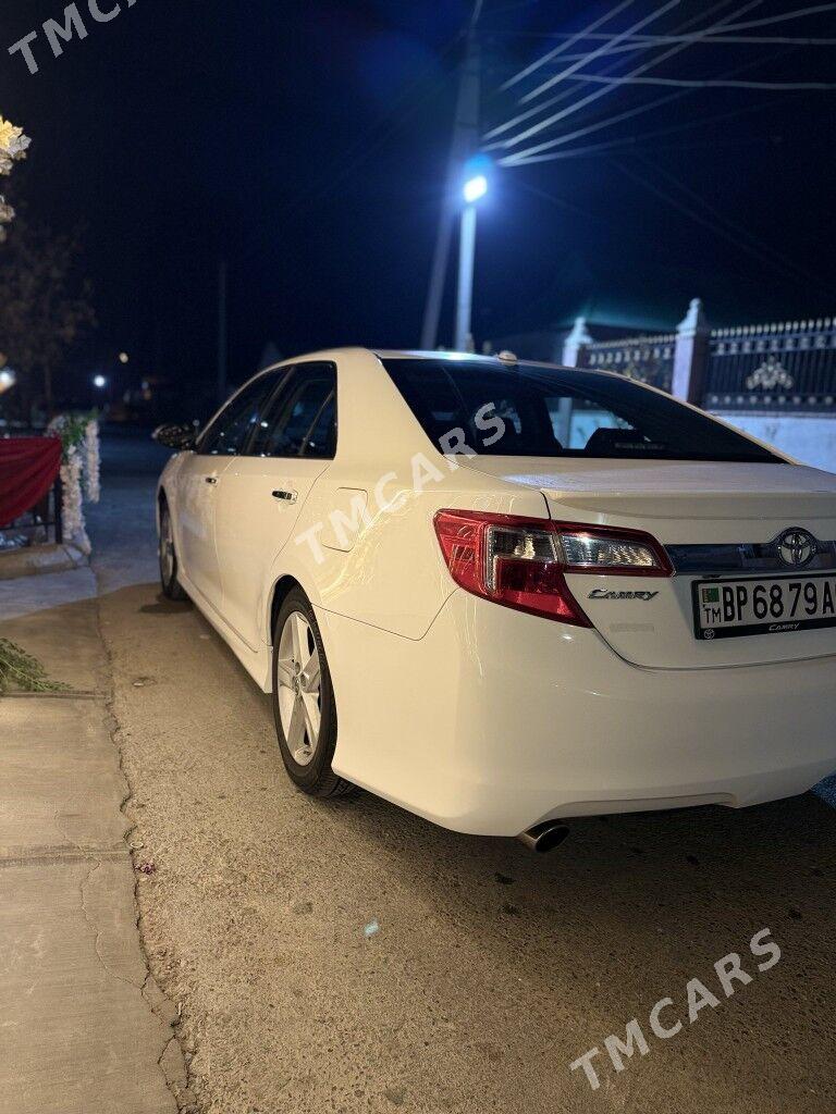 Toyota Camry 2014 - 235 000 TMT - Aşgabat - img 4