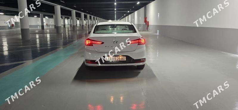 Hyundai Elantra 2019 - 180 000 TMT - Aşgabat - img 5