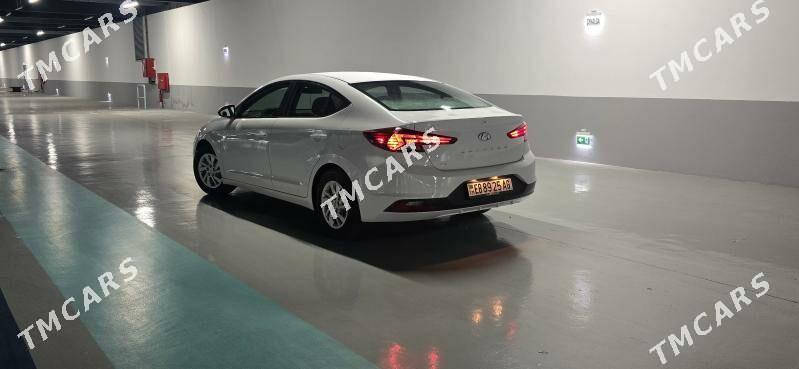 Hyundai Elantra 2019 - 180 000 TMT - Aşgabat - img 7