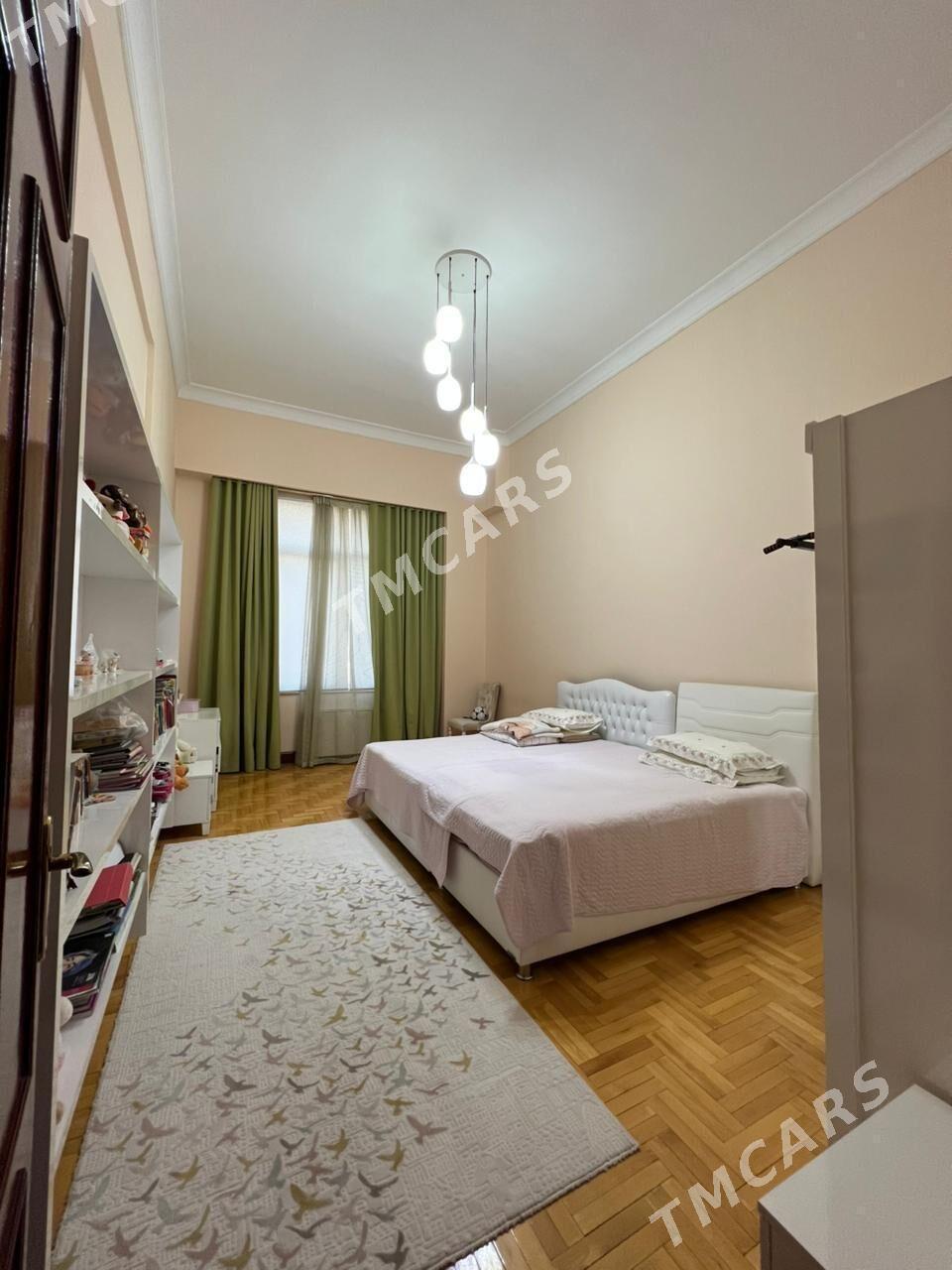 Elitka 3 komnat 9 etaj 150м² - ул. Туркменбаши шаёлы (Ленина) - img 6