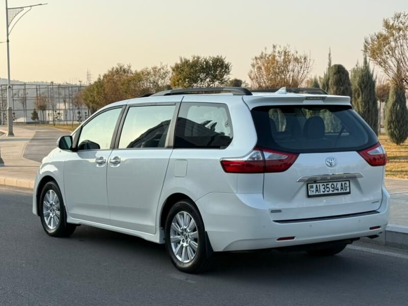 Toyota Sienna 2019 - 539 000 TMT - Ашхабад - img 3