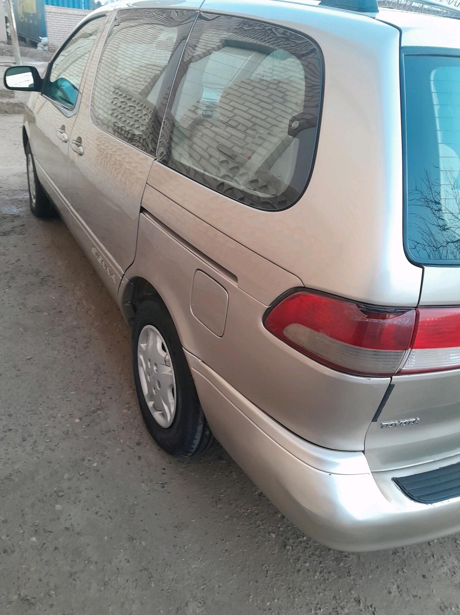 Toyota Sienna 2002 - 150 000 TMT - Şabat etr. - img 2