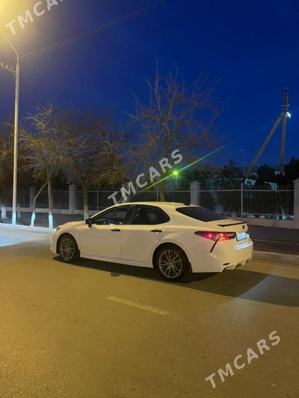 Toyota Camry 2019 - 326 000 TMT - Balkanabat - img 2