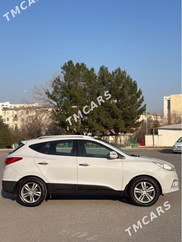 Hyundai Tucson 2010 - 170 000 TMT - Ашхабад - img 3